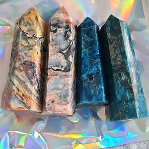 Natural Earth Stones office room decor. Blue apatite, crazy laze.